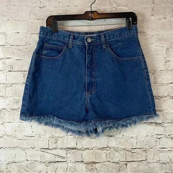 Vintage Guess Jeans Shorts Size 31 USA Cut Off Raw Hem 100% Cotton Spell Out VTG - Picture 1 of 8